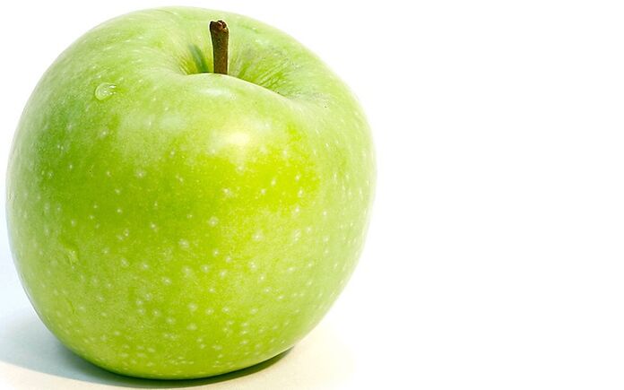 Списъкът с храни, разрешени при диетата с елда, включва ябълки